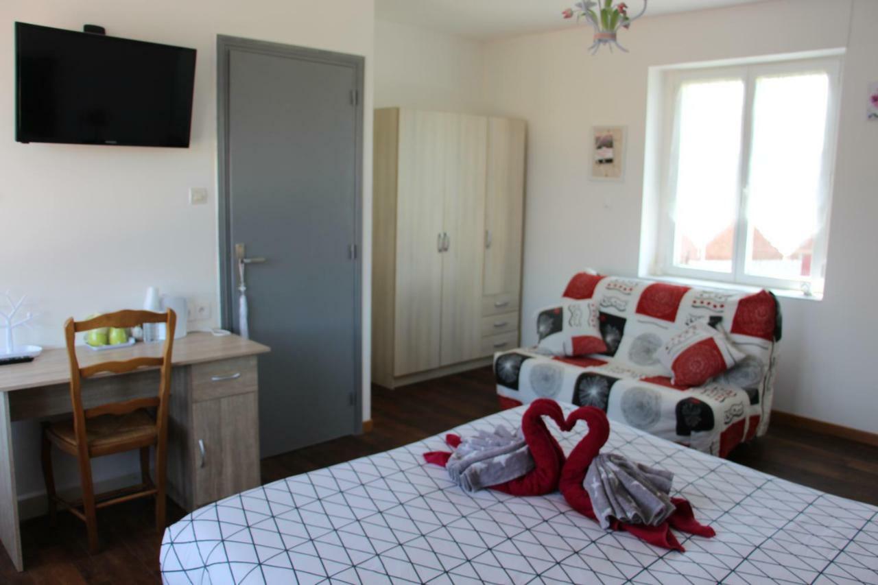 Ferme Du Pre Vert - Chambres D'Hotes B&B Nort-Leulinghem ภายนอก รูปภาพ